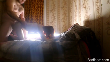 Ruso cogiendo flaca adolescente