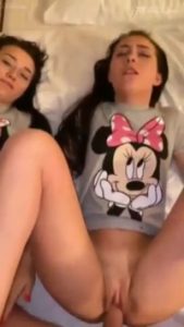Las Hermanas gemelas teniendo sexo video xxx