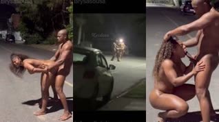 Pareja negra cogiendo duro en la calle