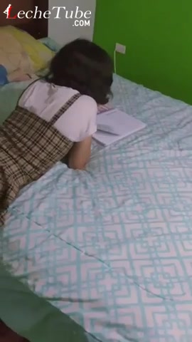 Colegiala puta follando despues de la escuela