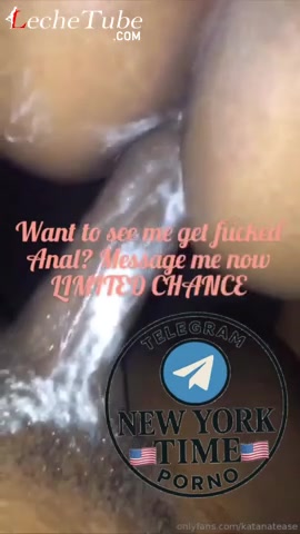 Sexo casero con jovencita de coño cremoso